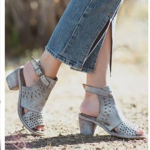 ROAN by BED STU Christine SLING BACKS